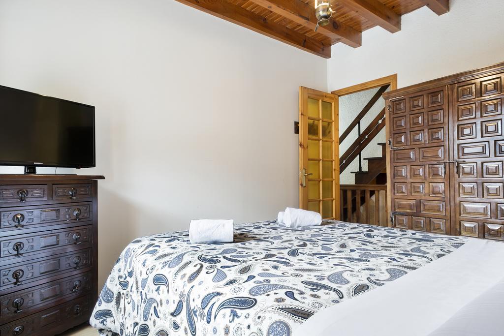 Luxury Con Jardin Arties